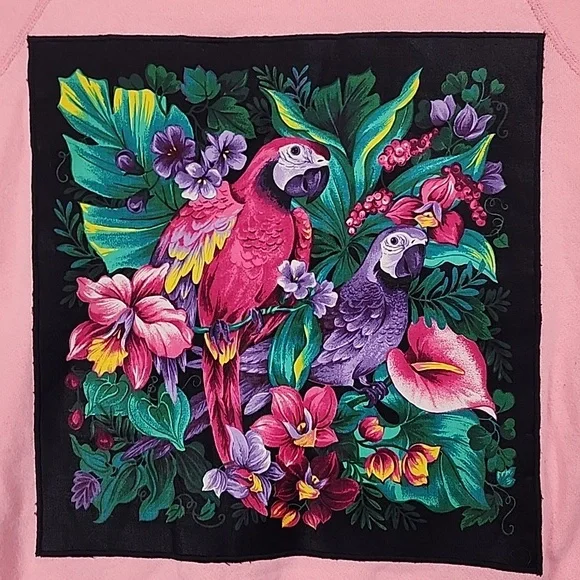 🦜 Vintage Bassett Walker Pink Tropical Parrot Sweatshirt - Picture 2 of 8